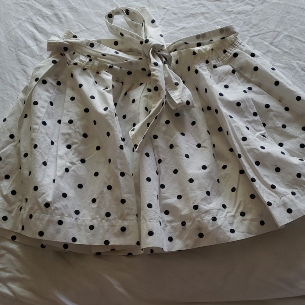 Holliser Polka-dot skirt